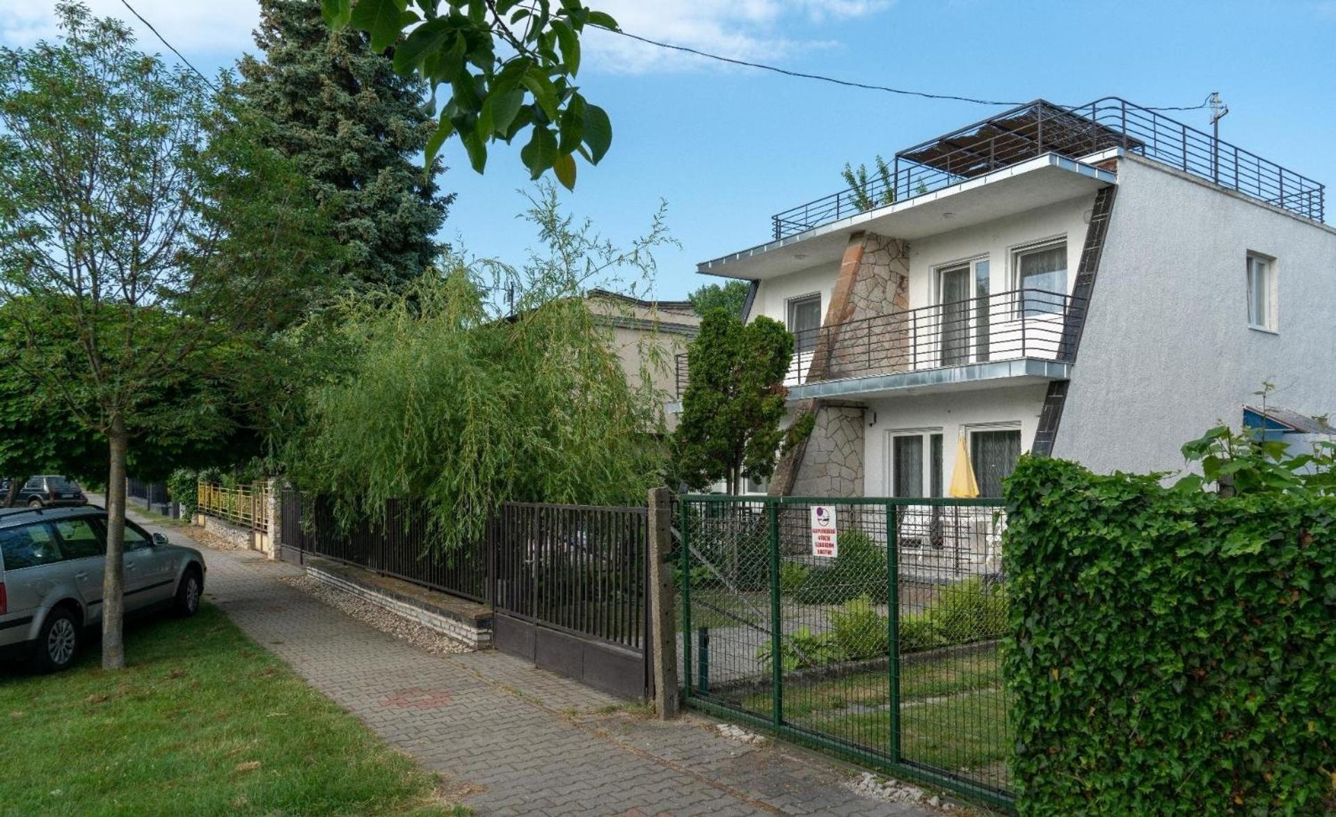 Doppelhaushaelfte Fuer Sechs Personen Mit Garten Szantod Ngoại thất bức ảnh
